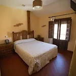 Pirata Casco Historico Hotel *